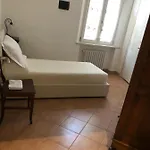 Giulia Oda ve Kahvaltı